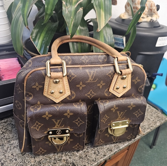 Louis vuitton Manhattan PM handbag - Picture 6 of 16